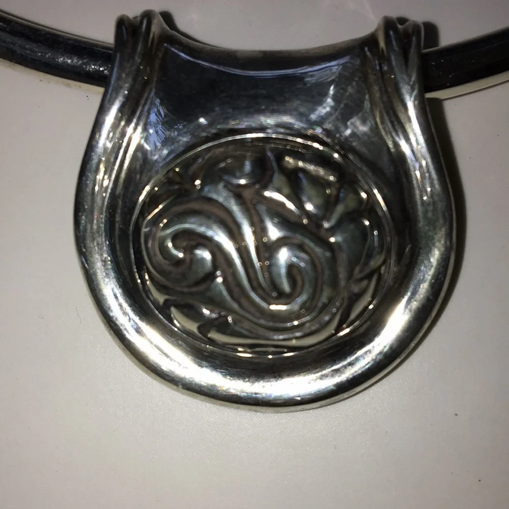Vintage Zina Vtg 925 Sterling Silver Celtic knot design slide pendant w/necklace - Picture 2 of 7